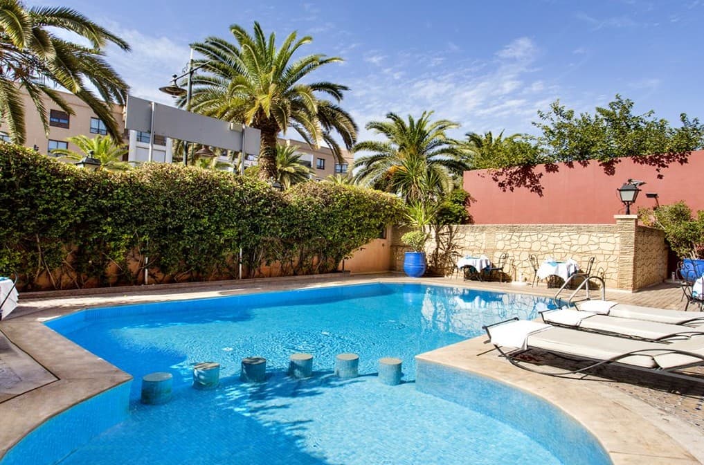 Hotel Akabar foto 1
