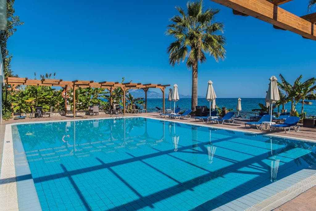 Belussi Beach Hotel & Suites foto 1