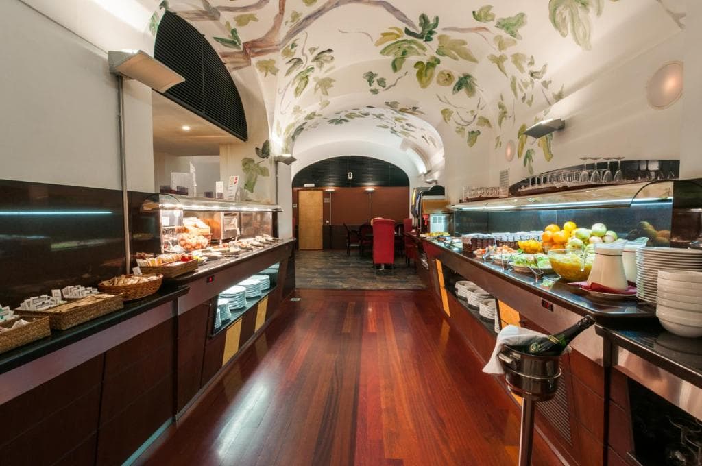 Hotel Medinaceli Barcelona photo 5