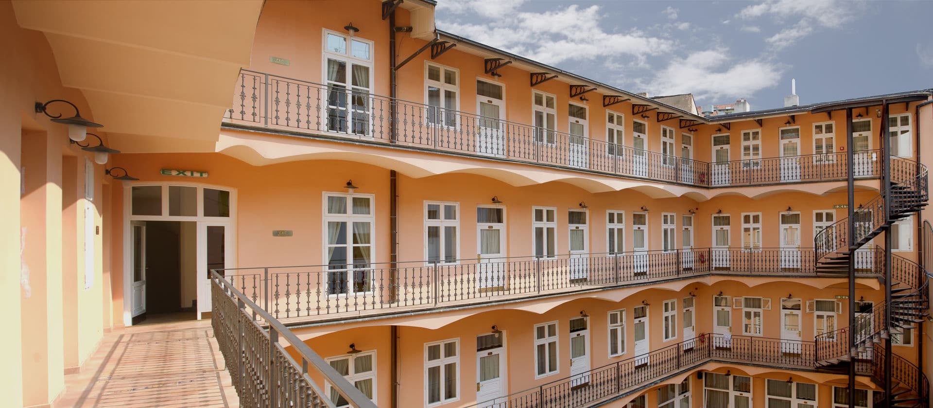 Hotel Ariston & Ariston Patio Praag photo 5