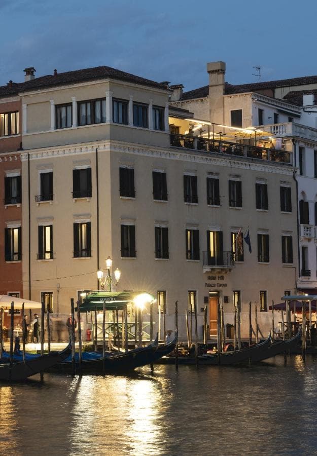 H10 Palazzo Canova foto 1