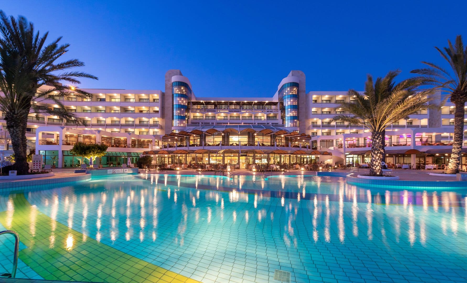 Constantinou Bros Athena Beach Hotel foto 1