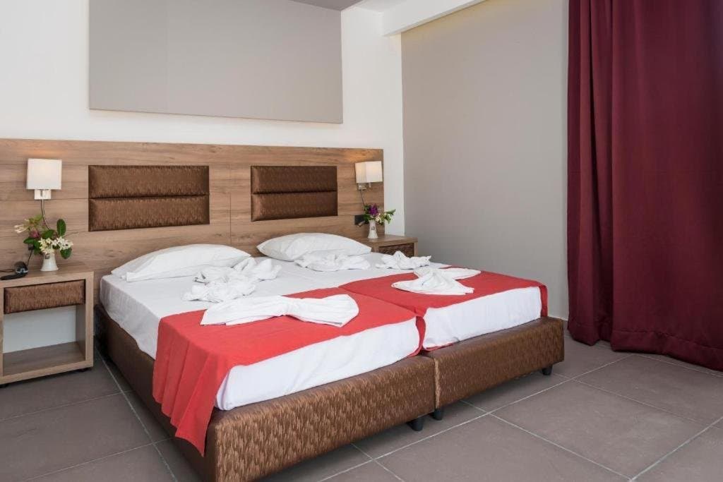 Porto Plazza Hotel Chersonissos photo 5