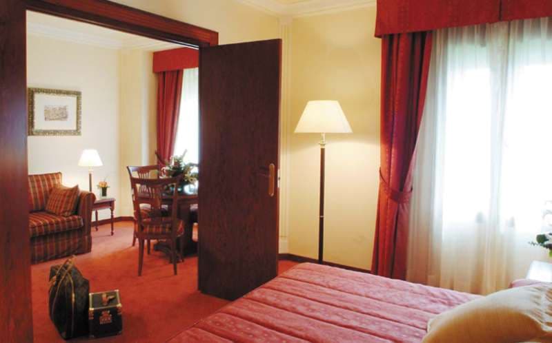 El Avenida Palace Hotel foto 2
