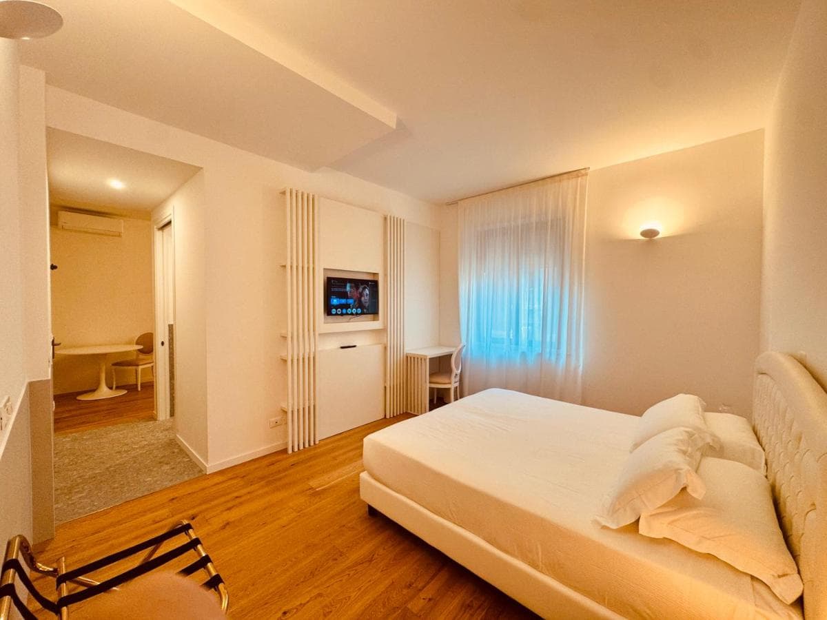 B&B HOTEL Mantova foto 1