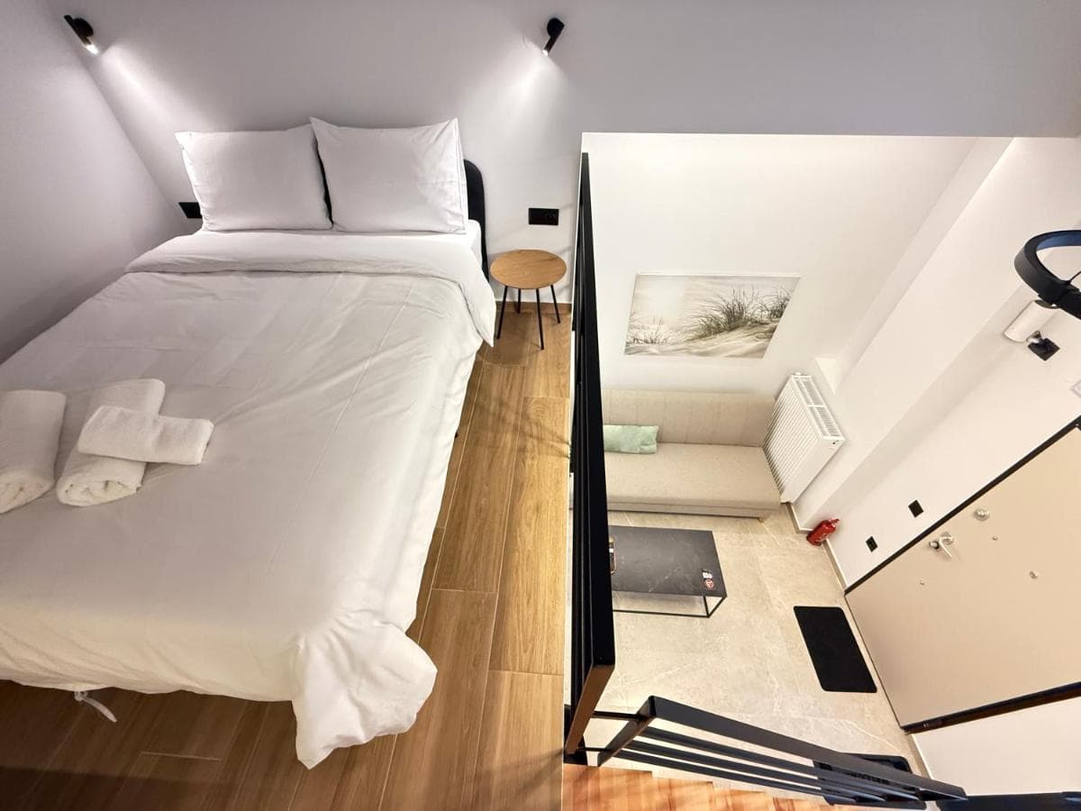 8 Room foto 2