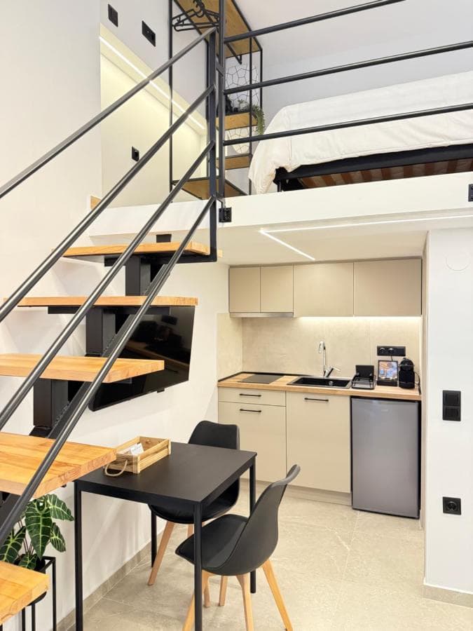 8 Room foto 4