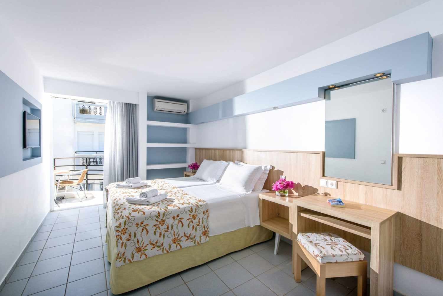 Alia Beach Hotel foto 2