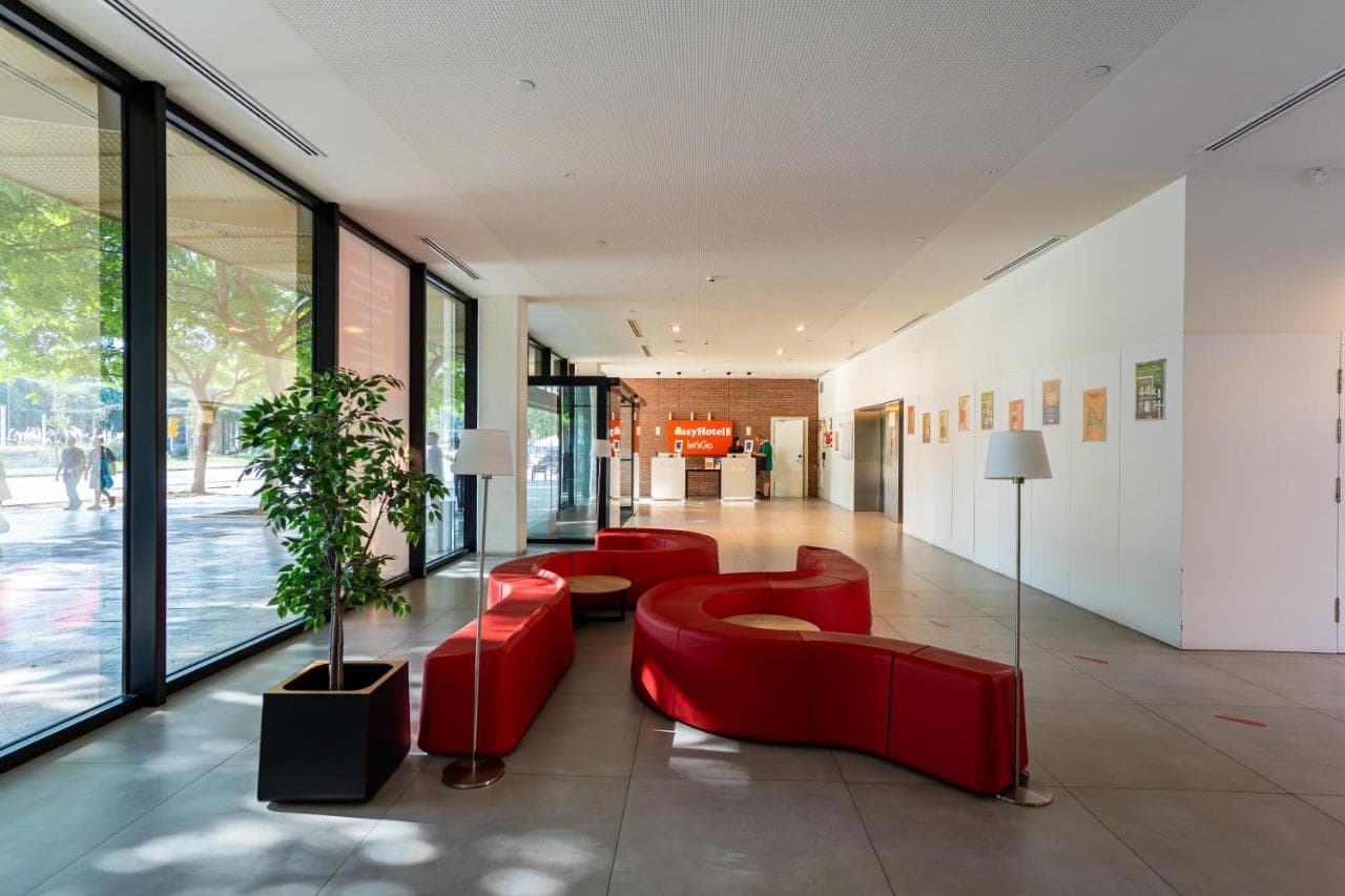 easyHotel Barcelona Fira foto 3