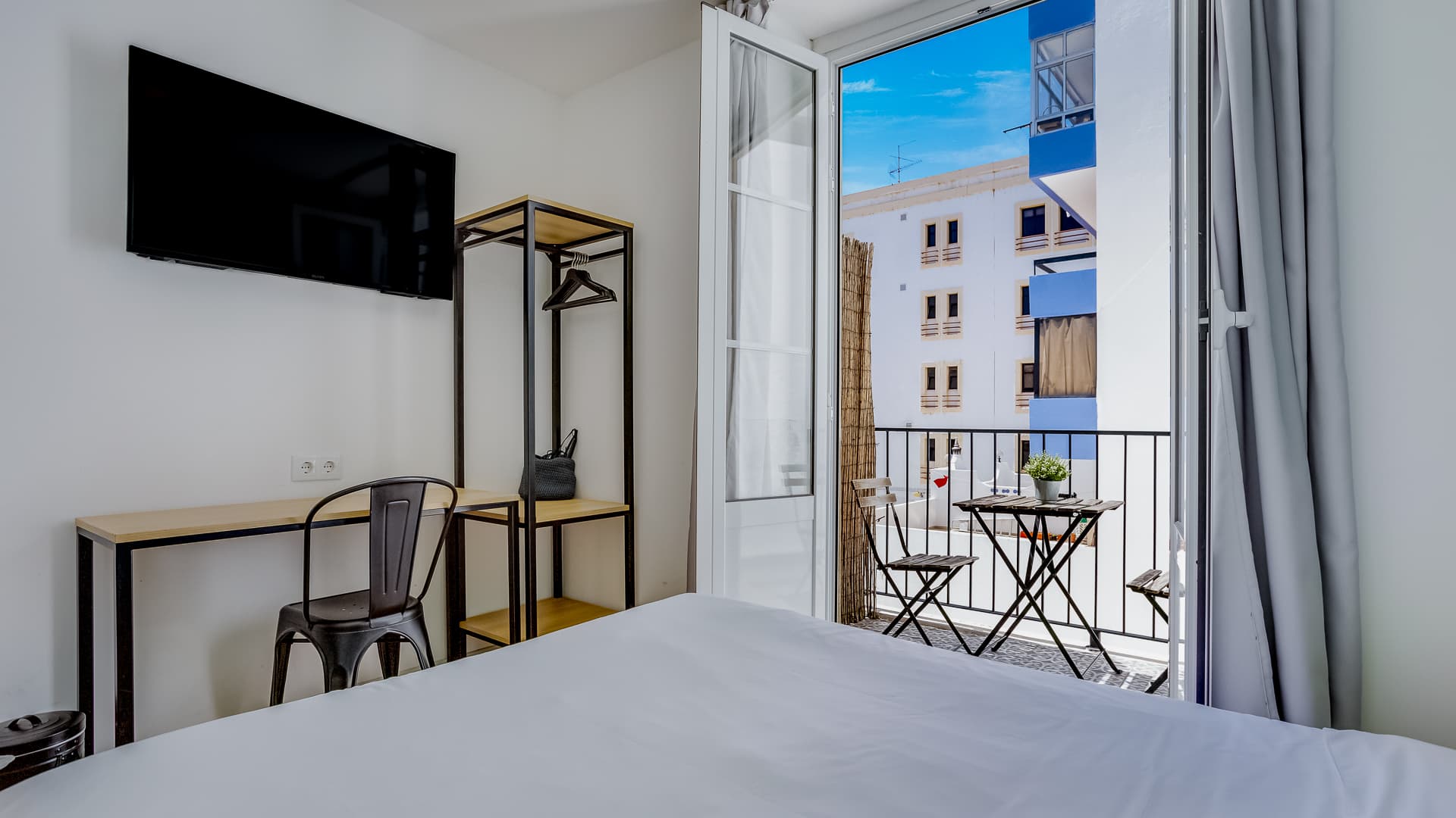 Hostellicious Faro photo 5