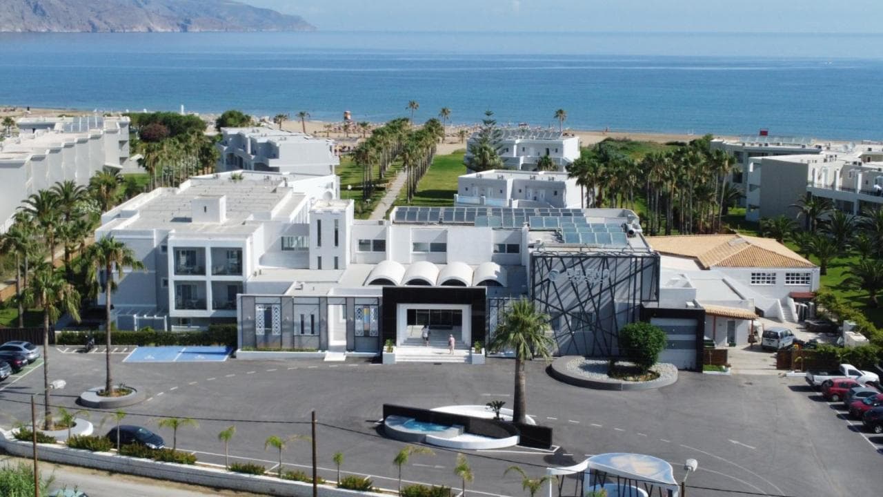 Delfina Tropic Beach foto 1