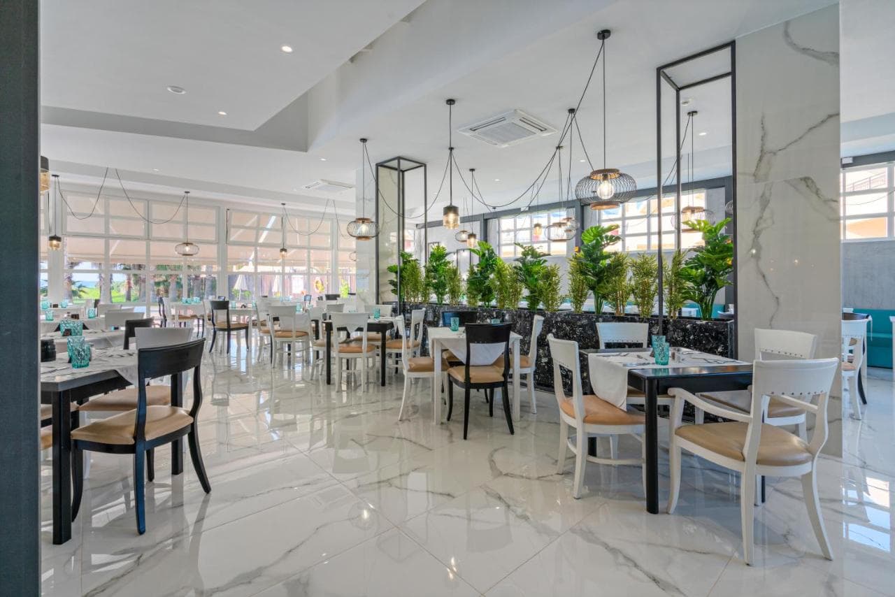 Delfina Tropic Beach foto 4