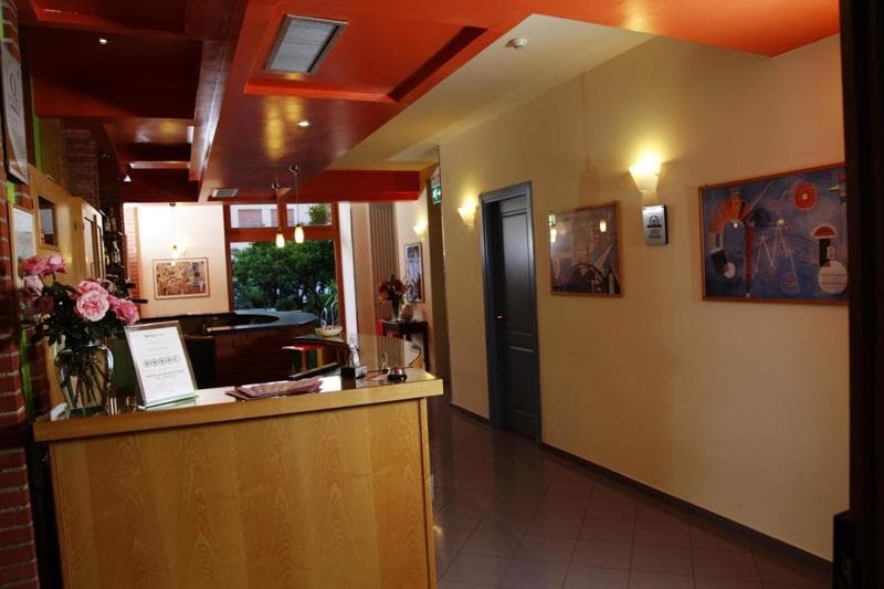 Hotel Dina foto 3
