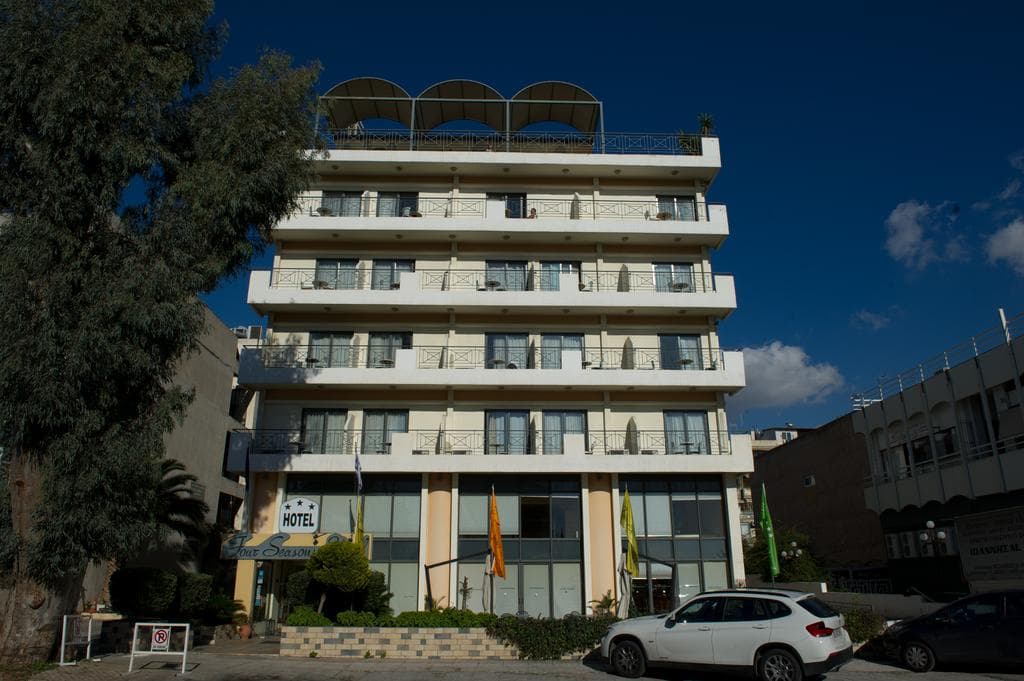 Four Seasons foto 1