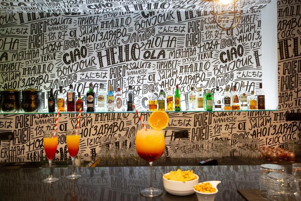 Casual Pop Art Benidorm foto 3