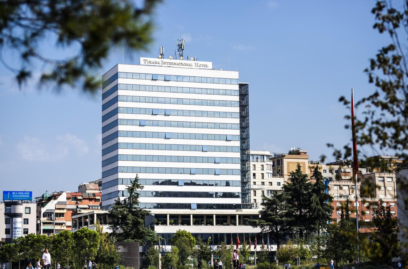 Tirana International foto 1