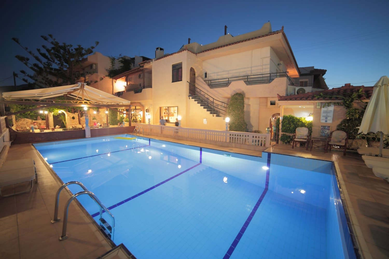 Erato Hotel foto 1