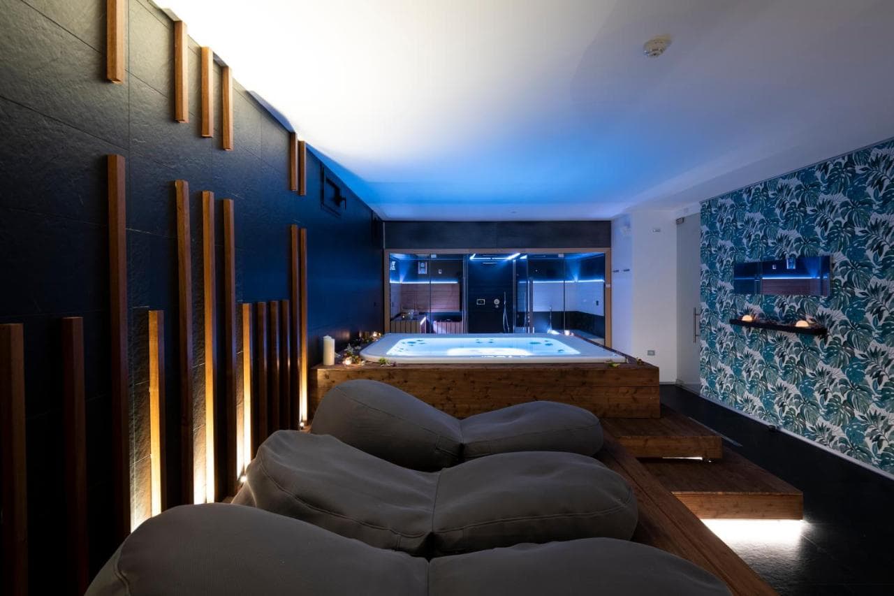 Alkamuri Posh Hotel & Spa foto 2