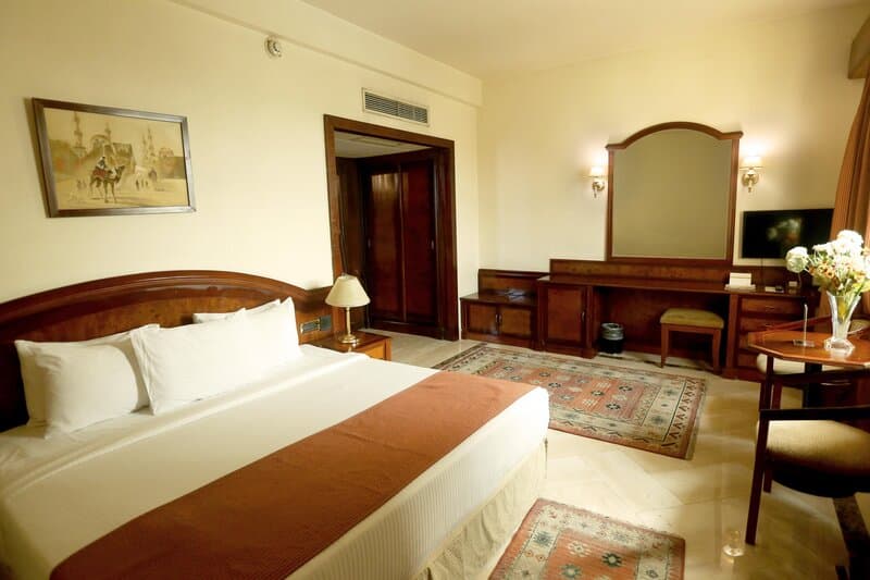 Triumph Plaza Hotel foto 1