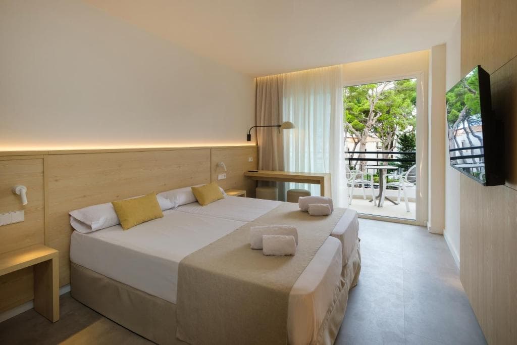 Hotel Cabot Cala Ferrera foto 2