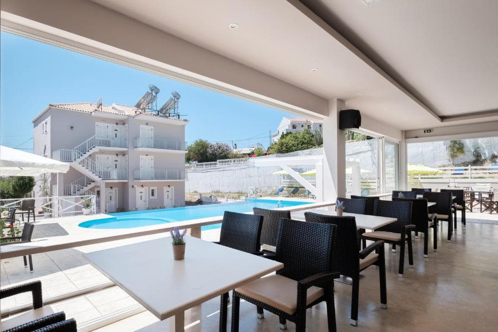 Kouros Apartments foto 3