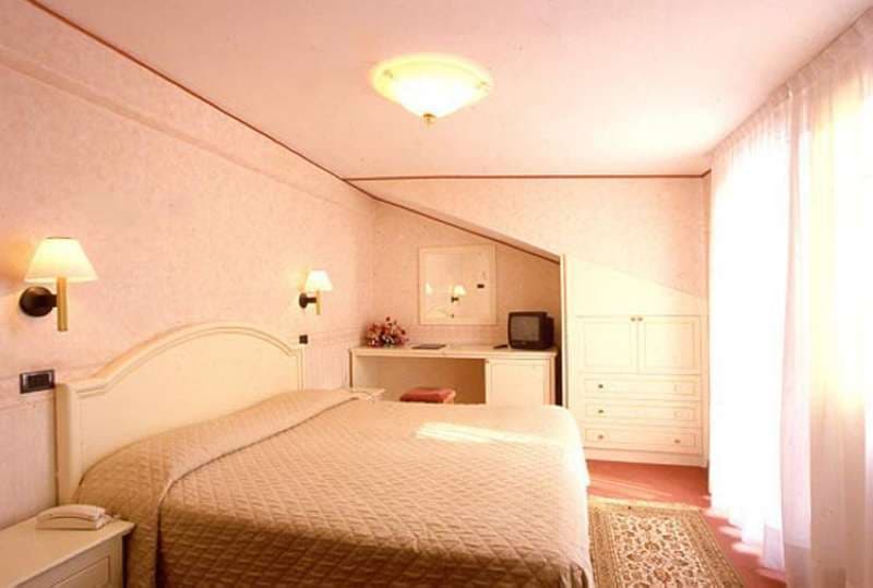 Hotel Carlton Capri foto 4