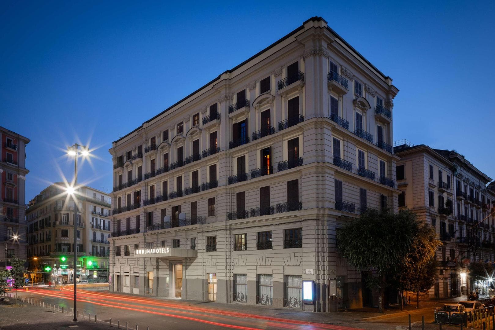 Unahotels Napoli foto 1