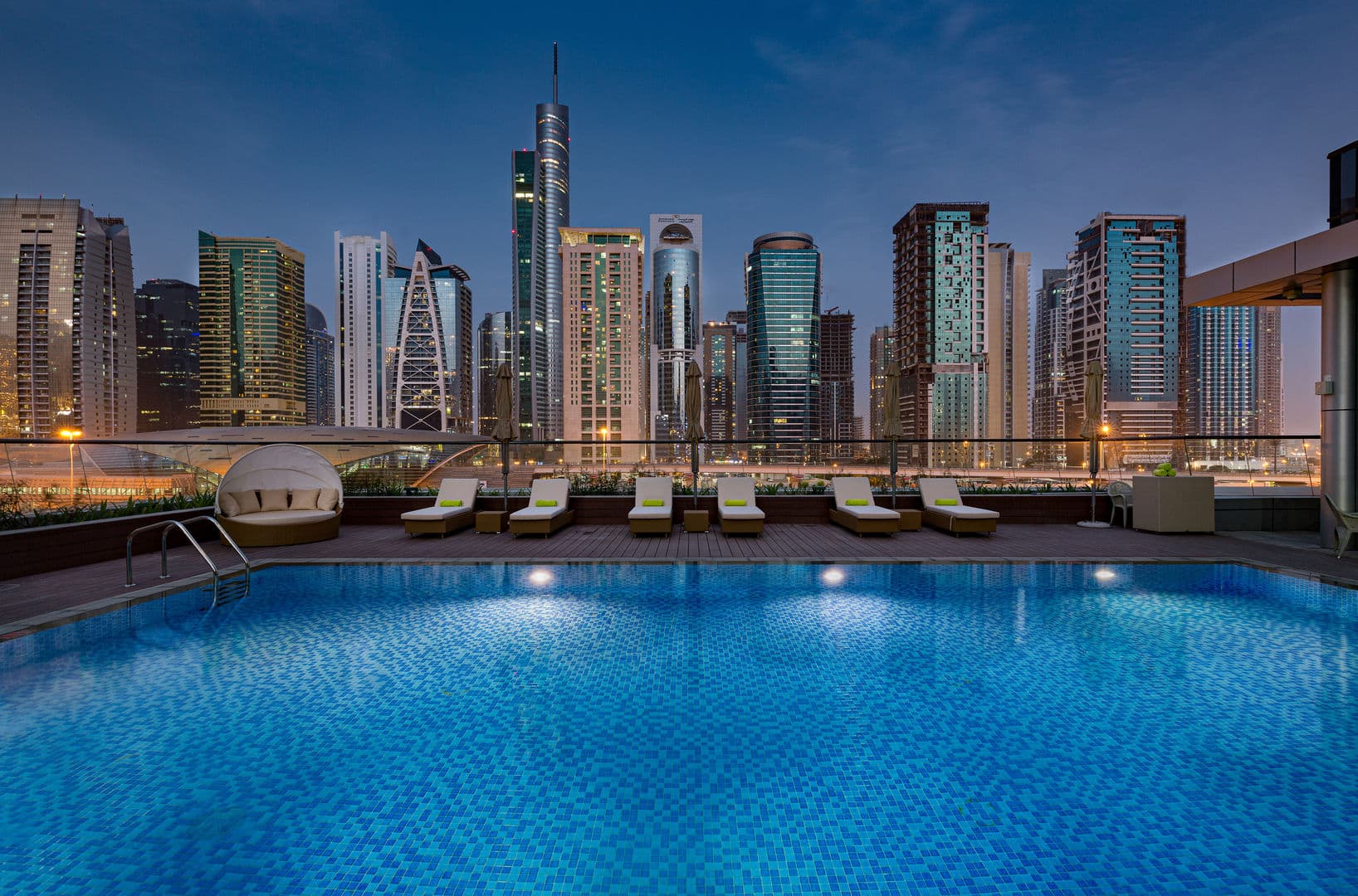 Millennium Place Marina foto 1