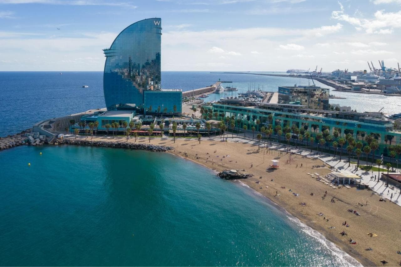 Hotel ILUNION Barcelona foto 1