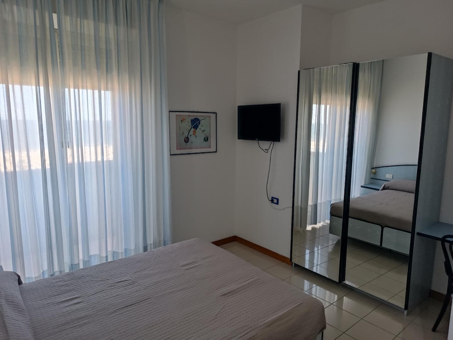 Remin Plaza foto 2