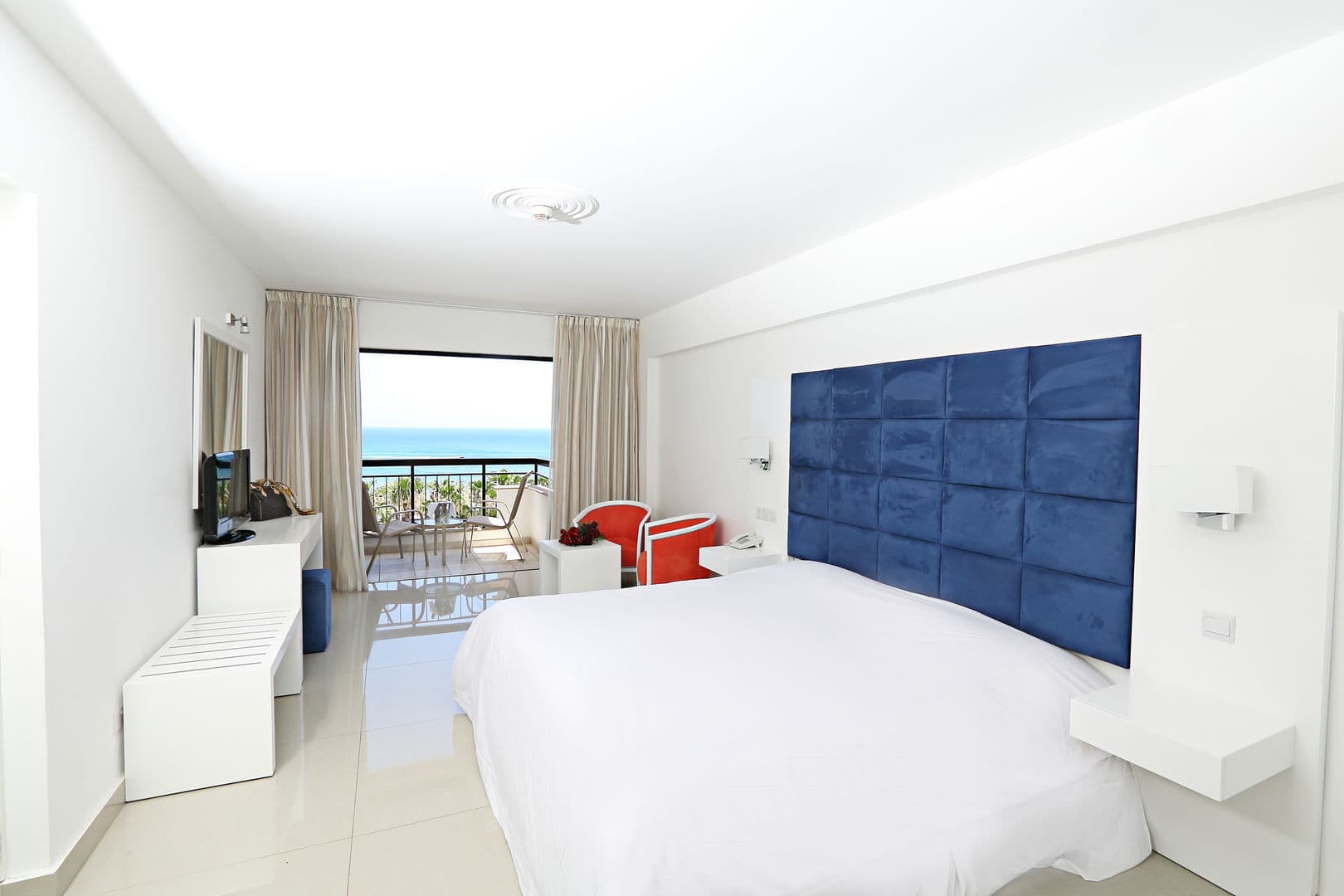 Anastasia Beach Hotel & Apartments foto 2