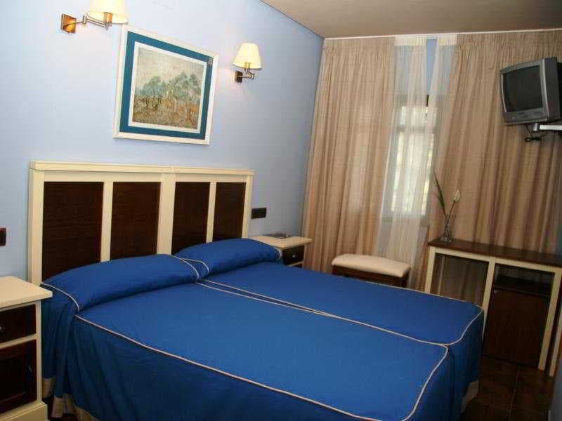 Hostal Restaurante Atalaya foto 2