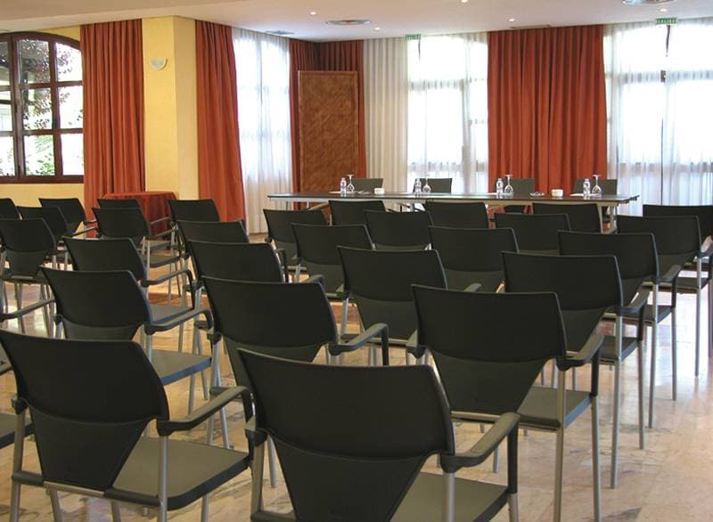 Hotel ILUNION Golf Badajoz foto 3