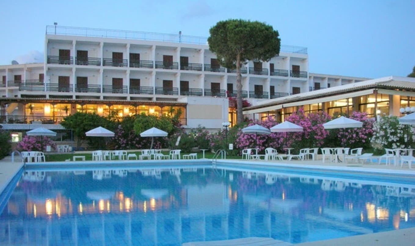 Irinna Hotel foto 2
