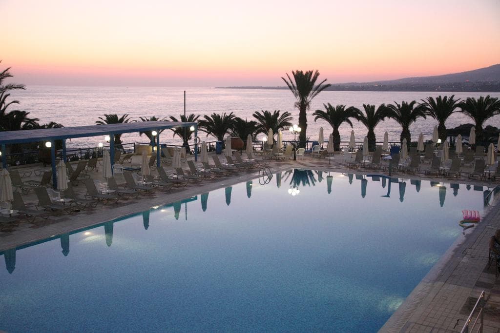 Queen's Bay Hotel foto 2