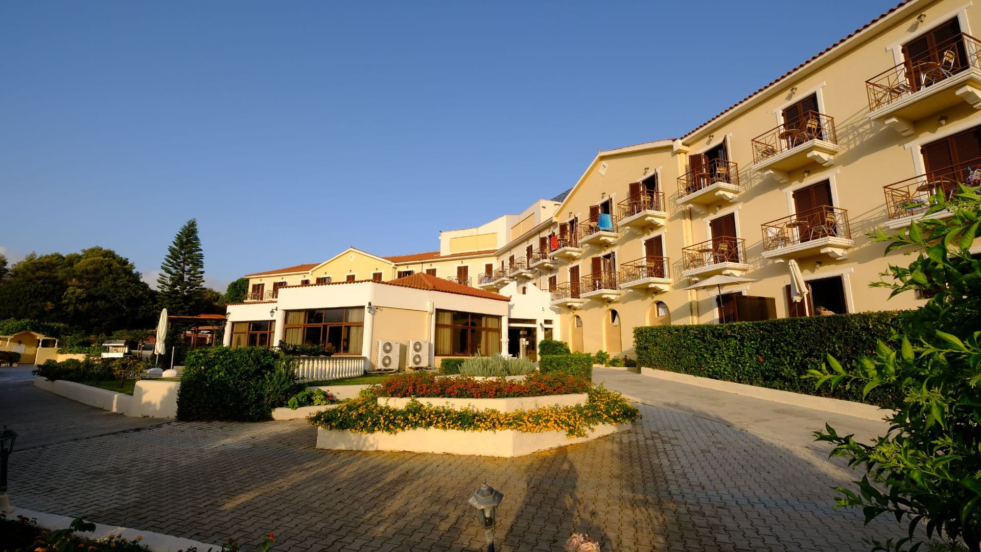 Karavados Beach Hotel foto 3