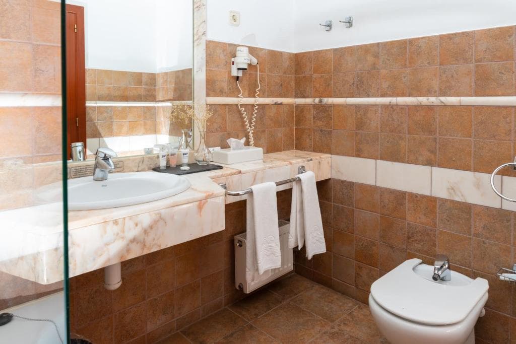 Hotel Termes Montbrio foto 4