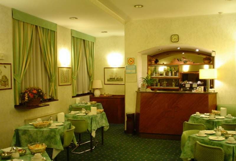 Hotel Flora foto 3