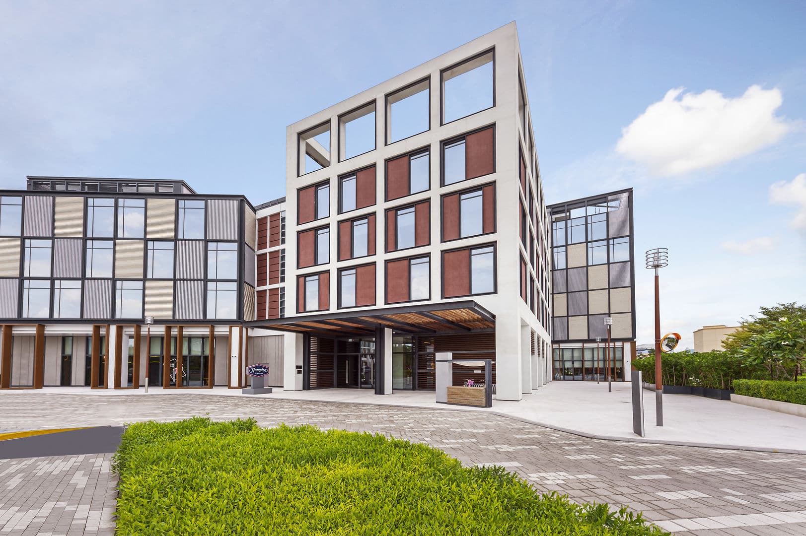 Hampton by Hilton Dubai Al Seef foto 1