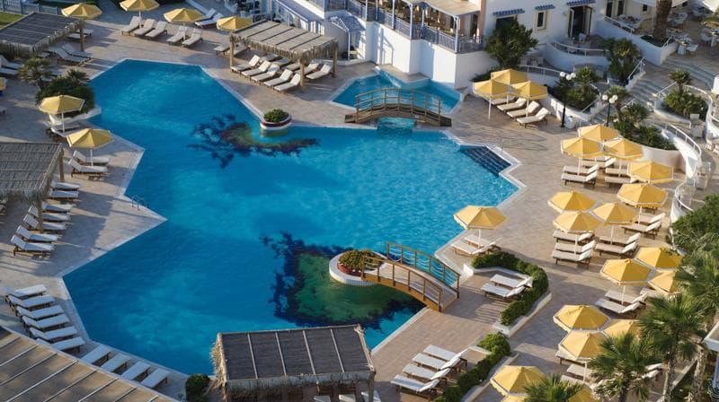 OYA Beach Resort foto 1