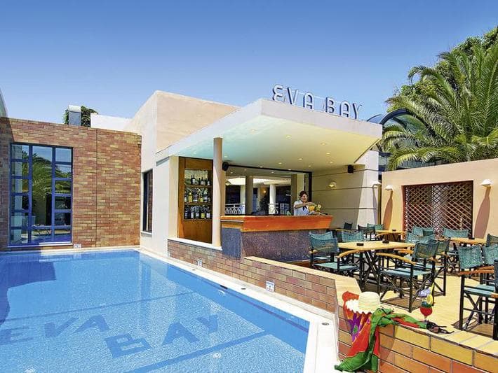 Eva Bay foto 4